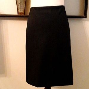 Elegant Black Women's Skirt
